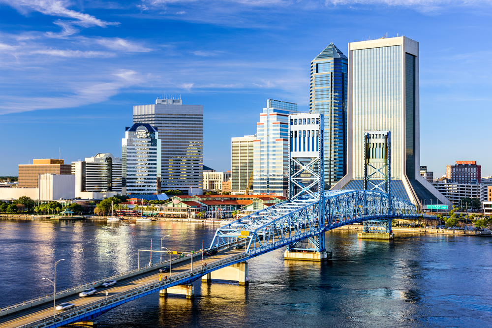 Jacksonville, Florida, USA downtown city skyline on St. Johns River